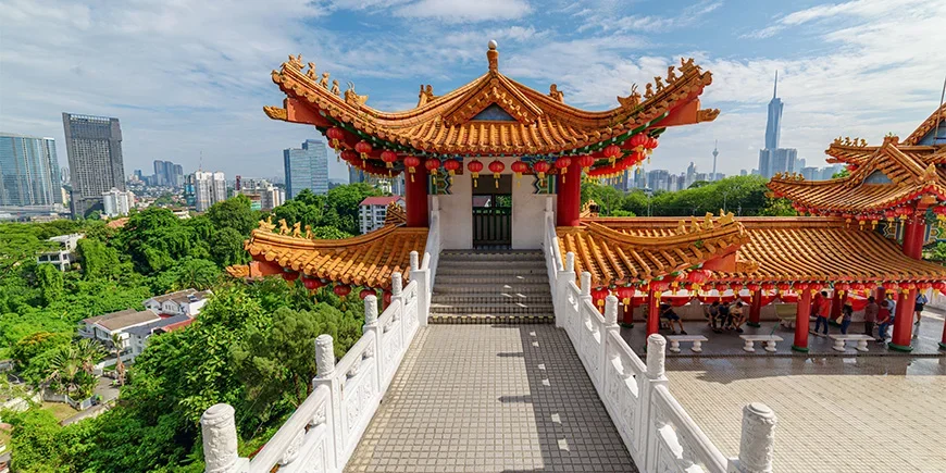 Blick auf Kuala Lumpur vom Thean Hou Tempel