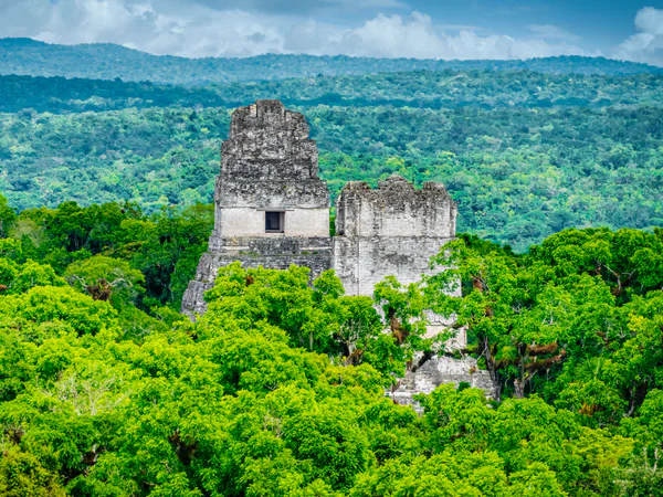 Ruinen im Tikal Nationalpark