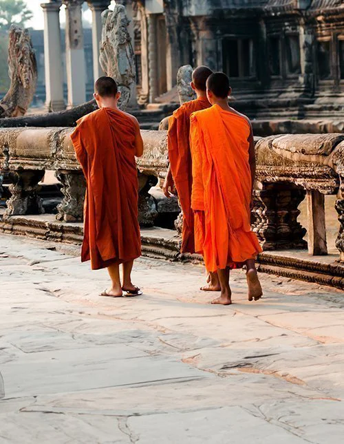 Mönche am Angkor Wat in Kambodscha